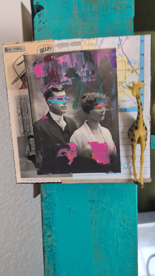 Vintage Photos & Paper with a Giraffe