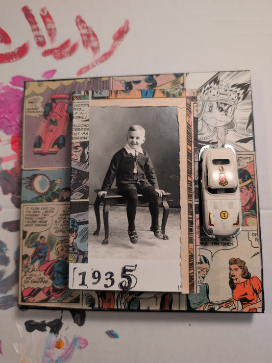 Vintage comics and car